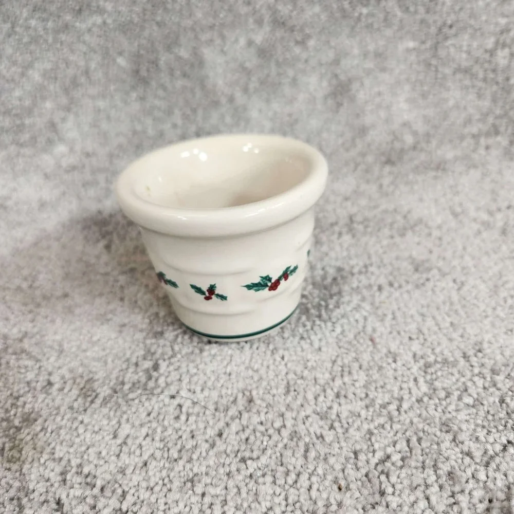 Longaberger Votive Cups Ivory Christmas Holly Pottery Set of‎ 2